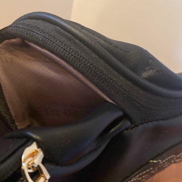 Classy Owl Backpack Pu Leather Mini backpack goldtone accents adjustable straps - Picture 10 of 12